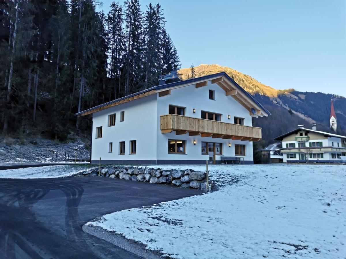 Appartement Bergfuier Holzgau Extérieur photo
