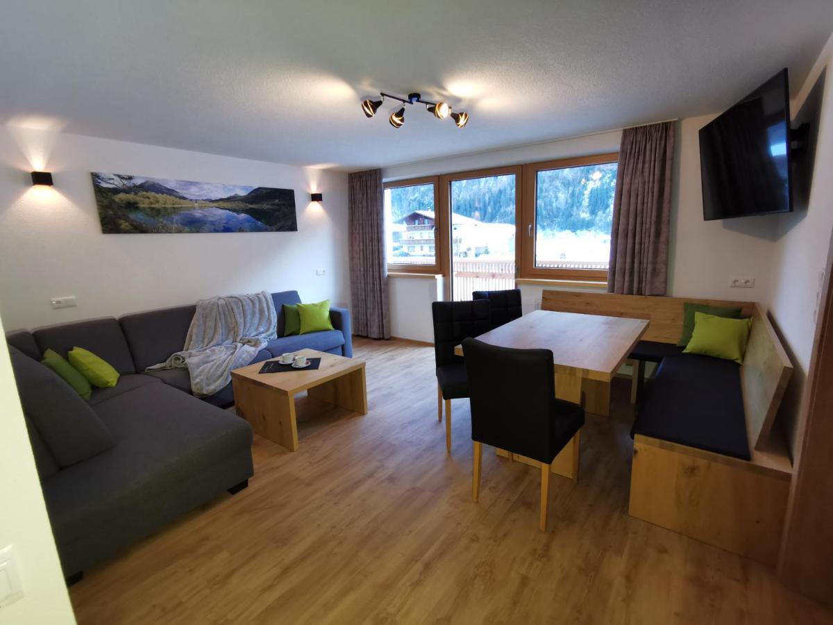 Appartement Bergfuier Holzgau Extérieur photo